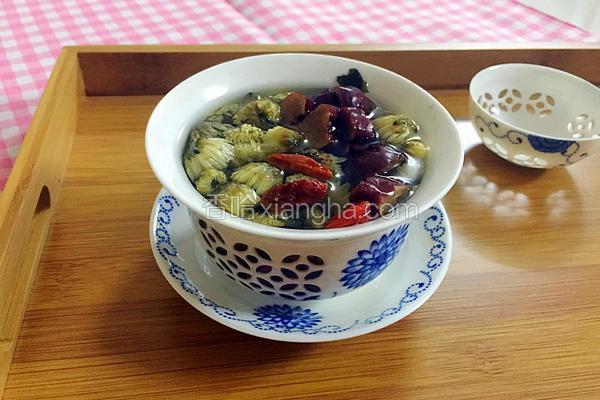 红枣枸杞菊花茶的做法 菜谱 香哈网 红枣枸杞菊花茶的做法 菜谱 香哈网
