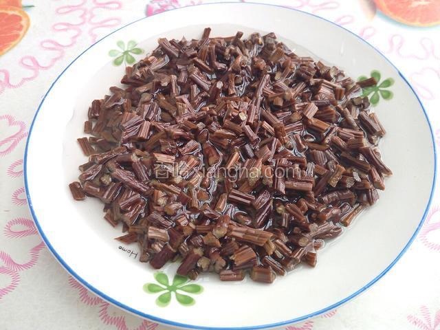 切成小段。