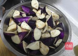 豆鼓茄子的做法图解1