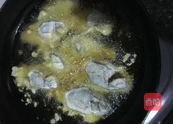 油炸小酥鱼的做法图解6