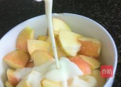 苹果沙拉的做法图解3