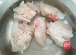 花生猪手煲的做法图解2