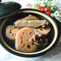 莲藕鸭汤的做法[图]