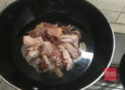 莲藕鸭汤的做法图解3