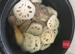 莲藕鸭汤的做法图解5