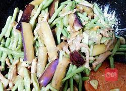 瘦肉豆角烧茄子的做法图解9