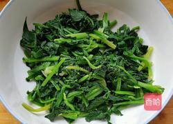 芝麻拌菠菜的做法图解2
