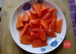 胡萝卜烧豆腐的做法图解1