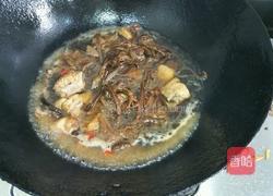 茶树菇烧排骨的做法图解7