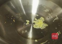 银耳炒鸡蛋的做法图解5