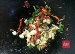 浇汁带鱼段的做法图解4