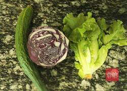 蔬菜拼盘的做法图解1