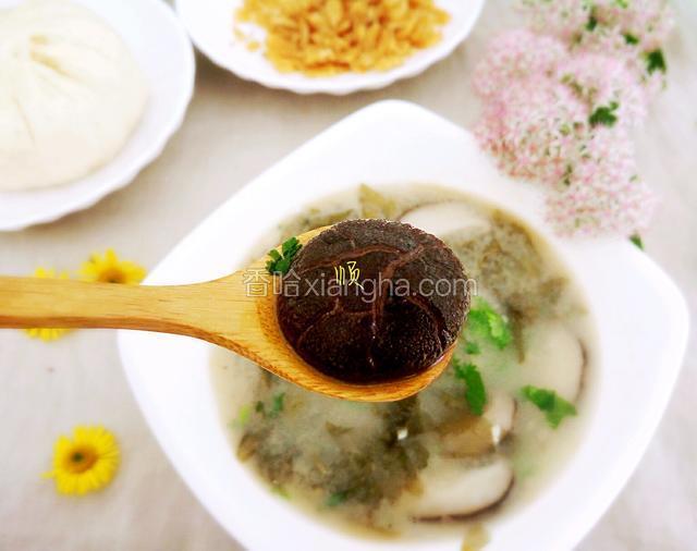 紫菜鲜菇汤