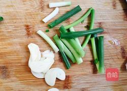 青笋木耳炒鸡蛋的做法图解2