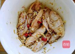 蒜香炸鸡翅的做法图解5