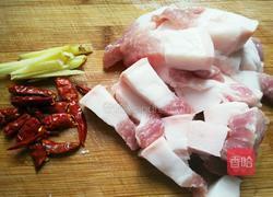 缸豆干红烧肉的做法图解2