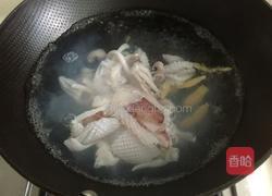 鱿鱼炒芹菜的做法图解6