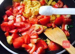 番茄鸡蛋炸酱面的做法图解7