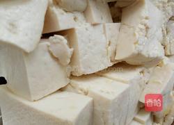 蛤蜊豆腐萝卜汤的做法图解2