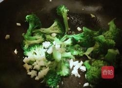 小妙招的蒜蓉西兰花的做法图解8