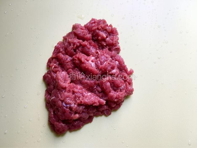 肉剁成肉糜