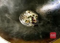 苋菜炒皮蛋的做法图解5