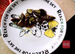 苋菜炒皮蛋的做法图解6