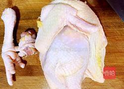 电饭锅烤鸡的做法图解1