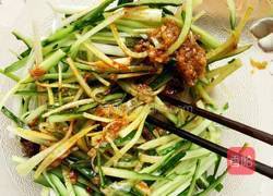 老干妈拌黄瓜的做法图解5