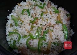 青椒榨菜肉煲仔饭的做法图解6