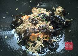 金针菇炒木耳的做法图解8