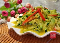 南瓜丝炒咸鸭蛋的做法图解9