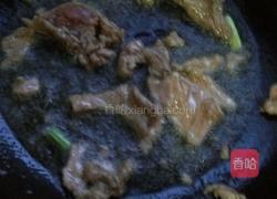 猪肉炒木耳的做法图解5