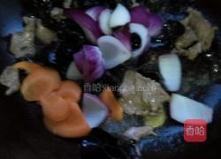 猪肉炒木耳的做法图解7