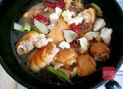 自制卤猪蹄的做法图解8