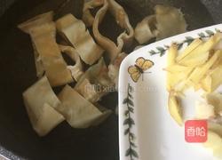 花胶煲鸡汤的做法图解5