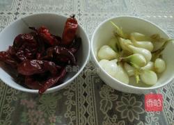 凉拌藠头的做法图解1