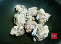 墨鱼干炖大骨的做法图解4