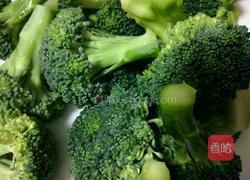 鱿鱼西兰花的做法图解3