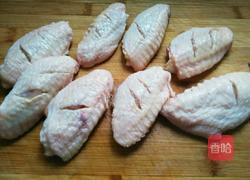 可乐中翅的做法图解1