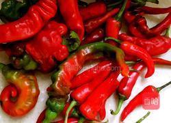 辣子花生酱的做法图解1