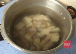 莲藕黄豆猪蹄汤的做法图解5