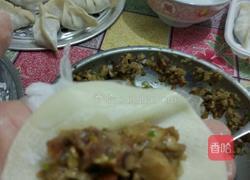 番茄牛肉馅饺子的做法图解6