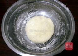 核桃仁锅盔的做法图解2