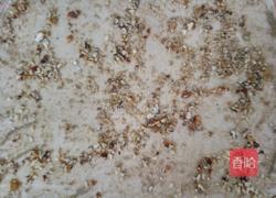 核桃仁锅盔的做法图解7