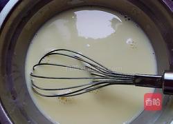 蒸鸡蛋牛奶布丁的做法图解4