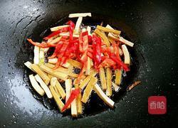 香干炒芹菜的做法图解8