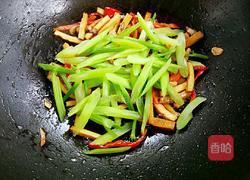 香干炒芹菜的做法图解11