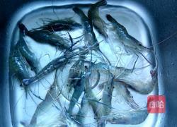 香辣大头虾的做法图解1