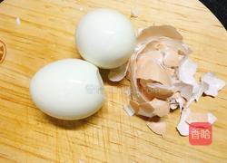 蛋包鱼籽的做法图解2